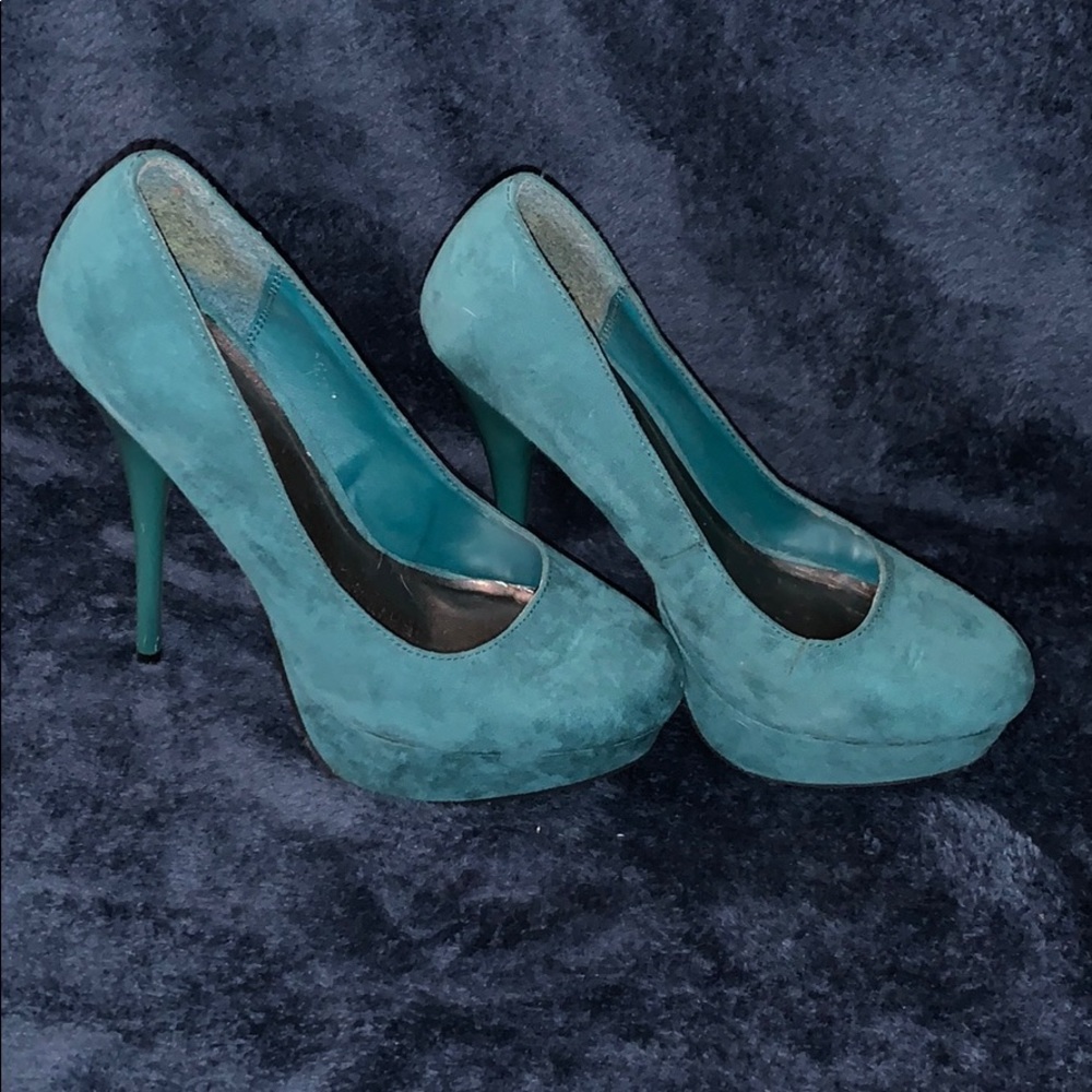 Teal size 7 Charlotte Russe platform heels